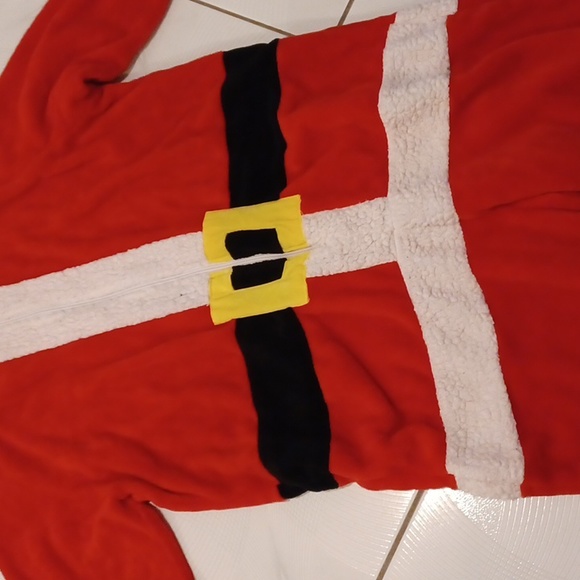 Fluffy Santa Onesie - Size 2X/3X (US18) - Picture 4 of 9